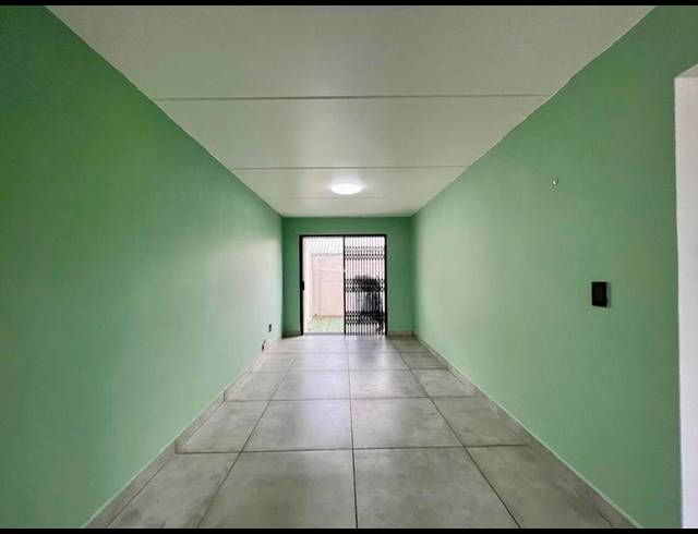 2 BEDROOM APARTMENT FOR SALE IN RUYTERWACHT